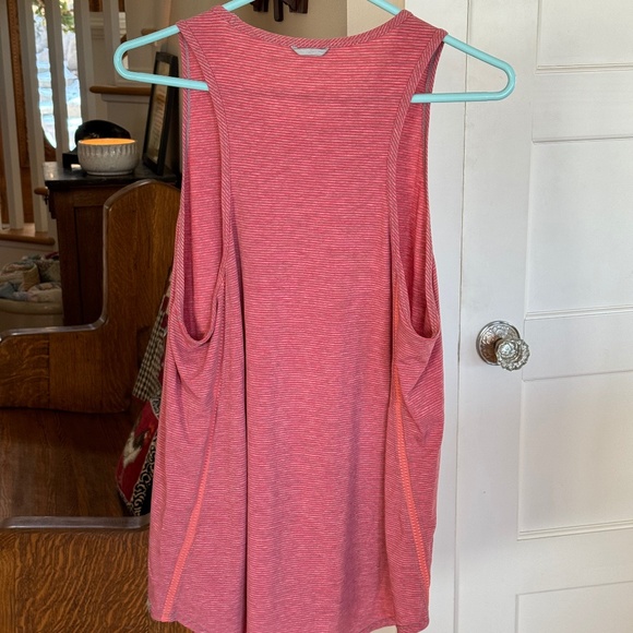 Toad & Co Tank-L - Picture 2 of 3